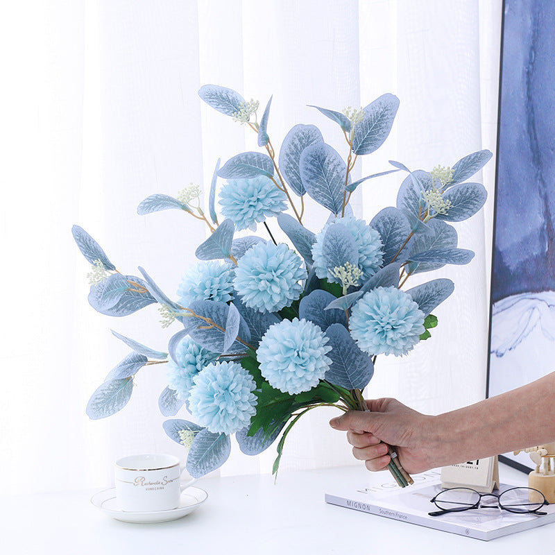 Lifelike Bridal Bouquet