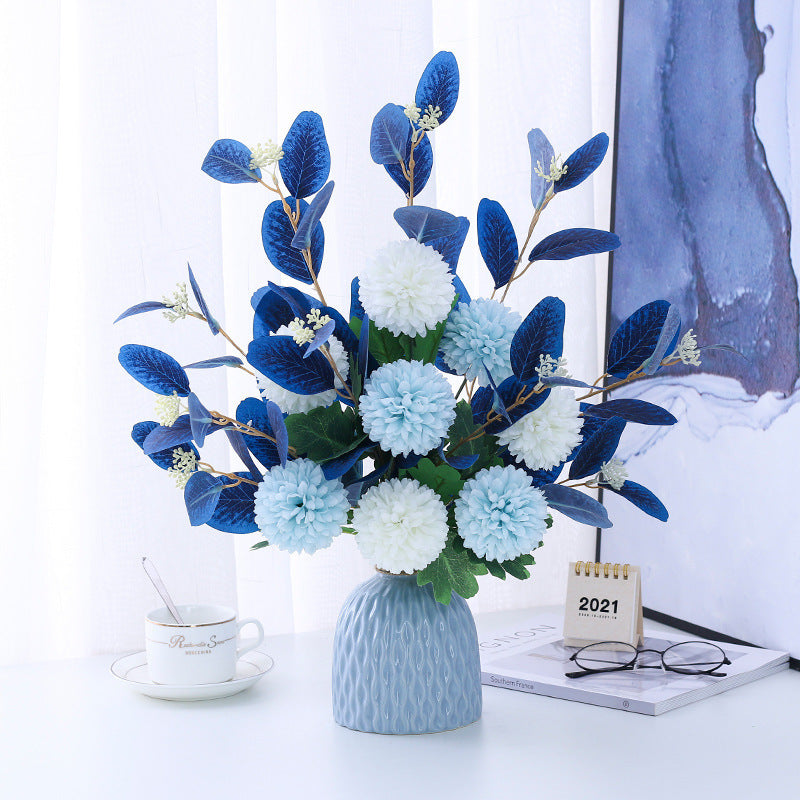 Lifelike Bridal Bouquet